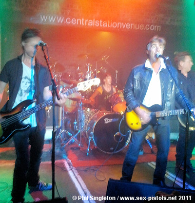 Glen Matlock & The Philistines. Yales Central Station, Wrexham.